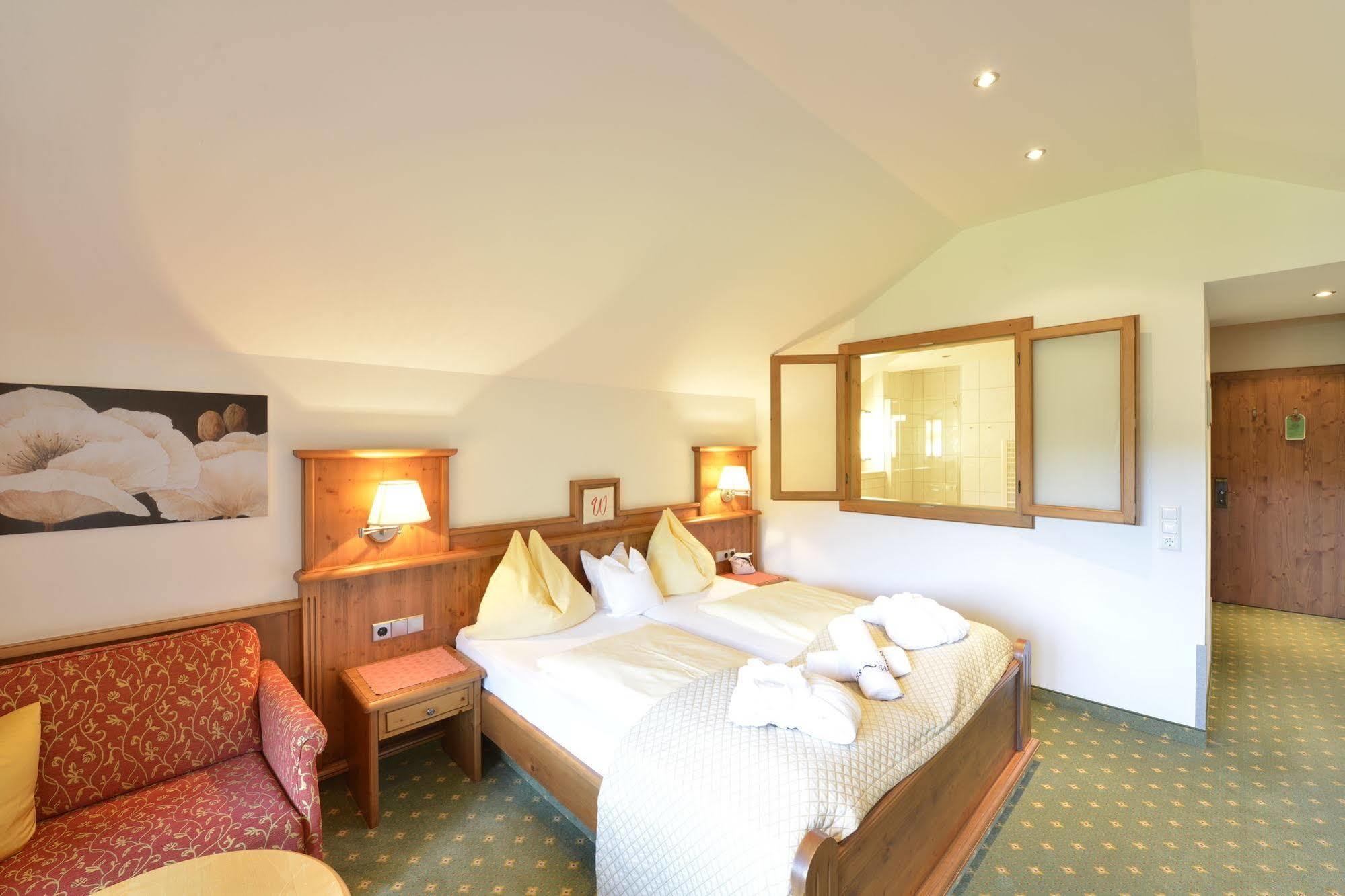 Hotel & Alpin Lodge Der Wastlhof Niederau Dış mekan fotoğraf